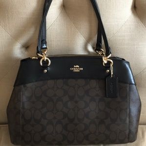 Coach Brooke Carryall F25396